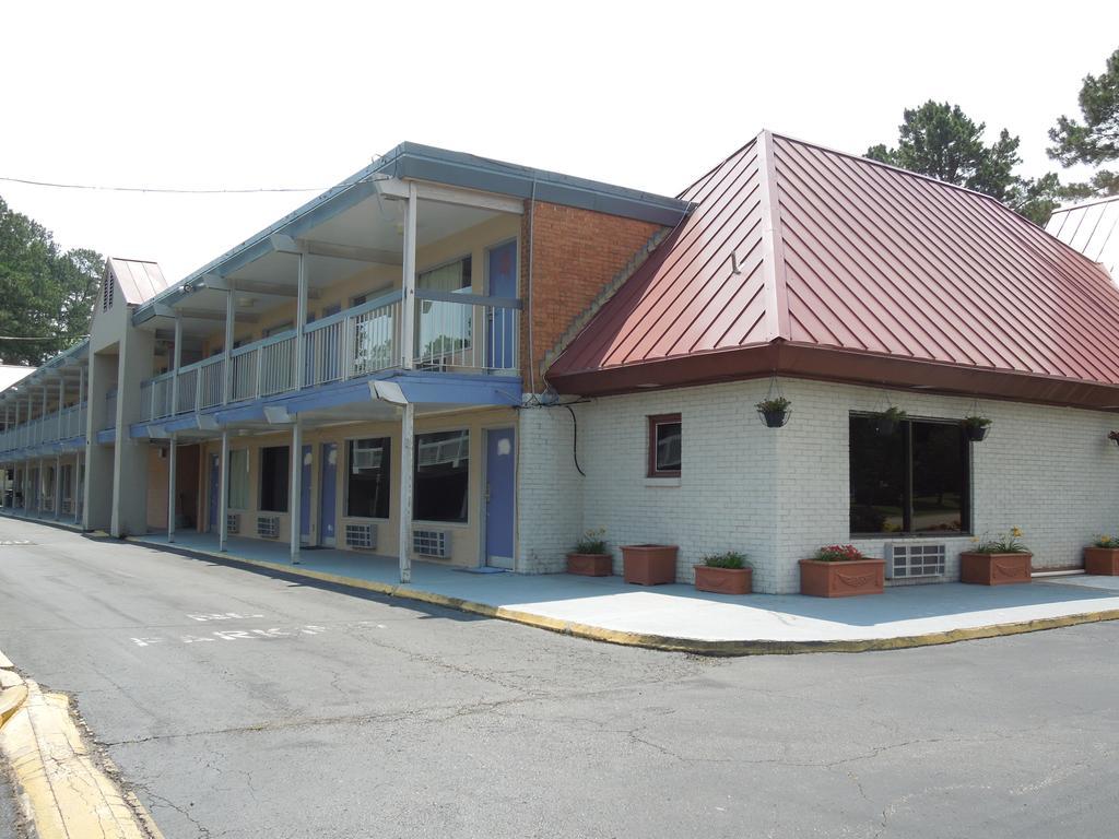 Red Roof Inn Williamsburg Exterior foto